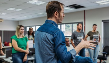 Mágico Palestrante: vendas, motivacional e afins. Treinamento de Trabalho em equipe.